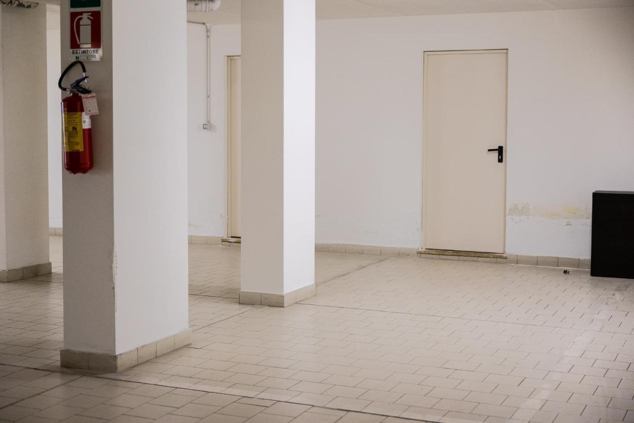 Elegant Location In - 2 Free Parking! Apartamento *